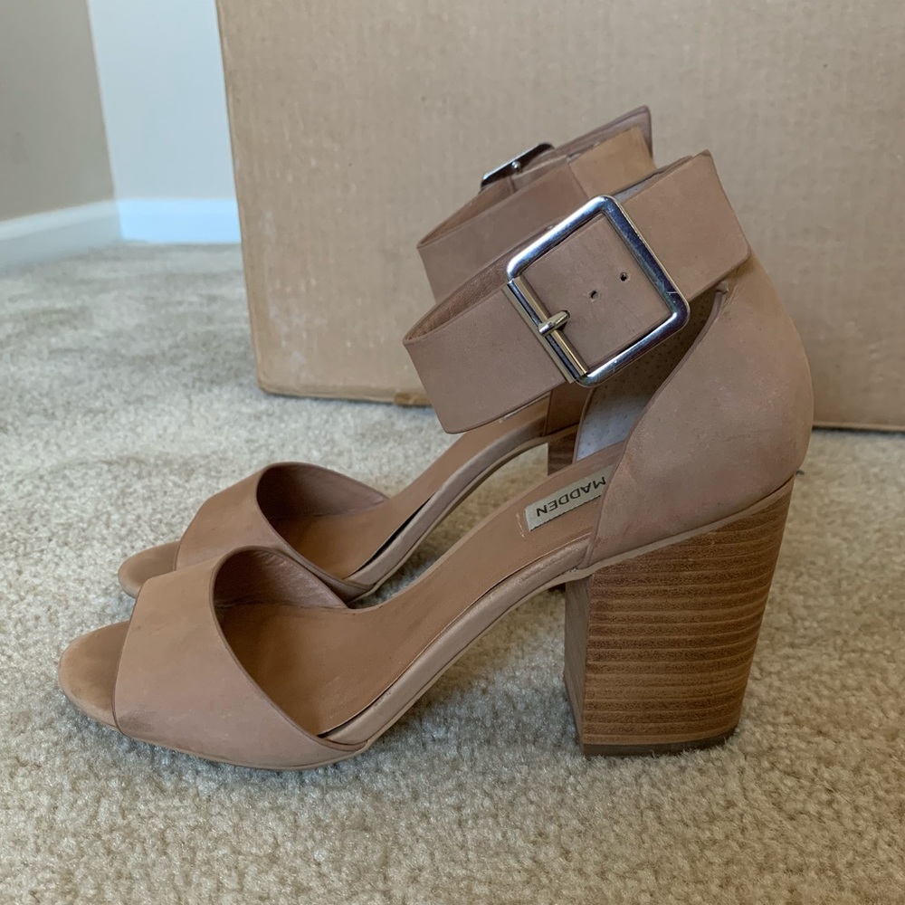 Steve Madden nude suede block heels